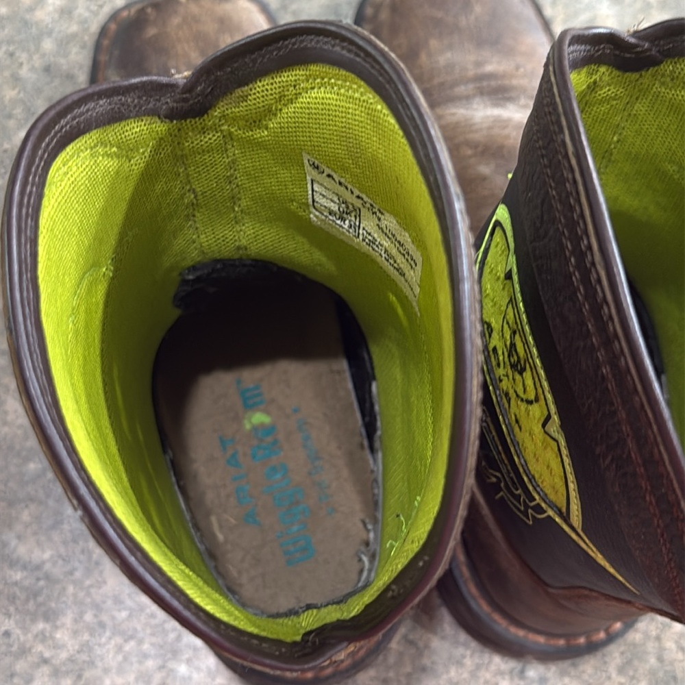 Ariat Workhog boots size 2 - Picture 7 of 9